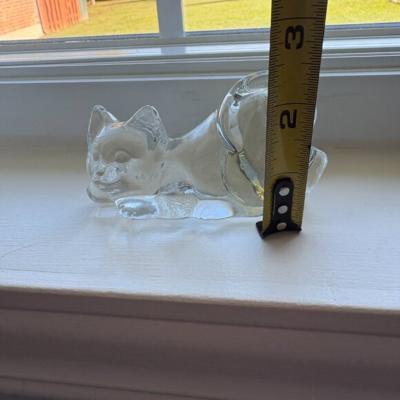 Fenton Glass Sleeping Cat Clear Glossy Made in USA Paper Weight - Picture 4 of 9